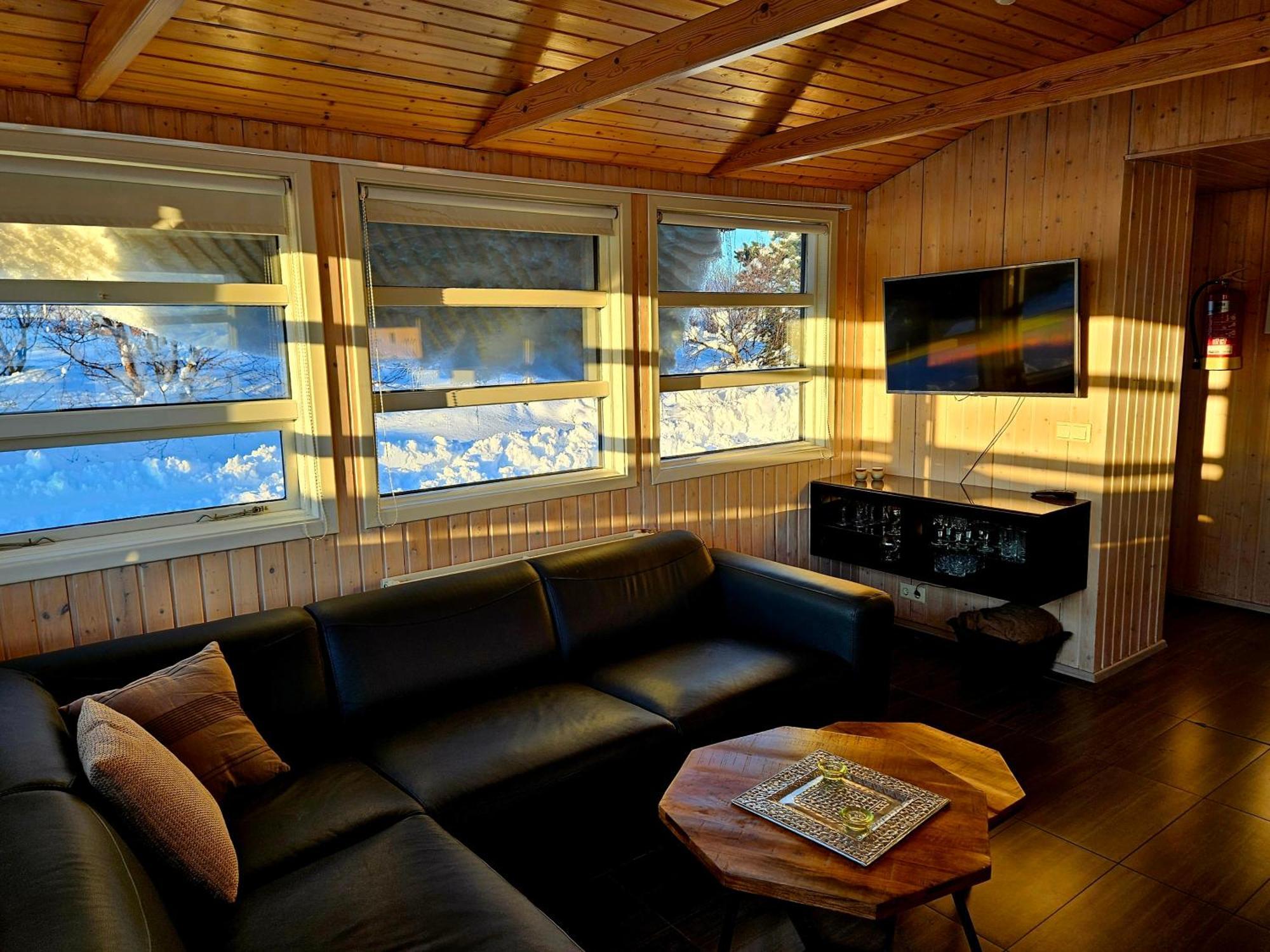 Aurora Vacation Homes Fagravik Akureyri Quarto foto